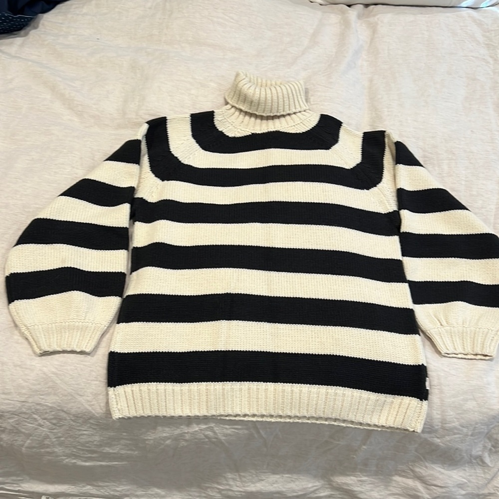 Oversized Turtleneck sweater